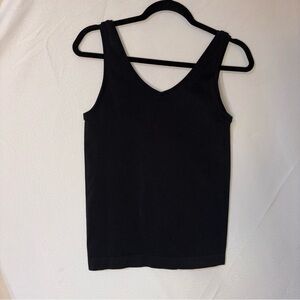 2/$30 WHBM Women’s Black Reversible Scoop or V Cami Size M